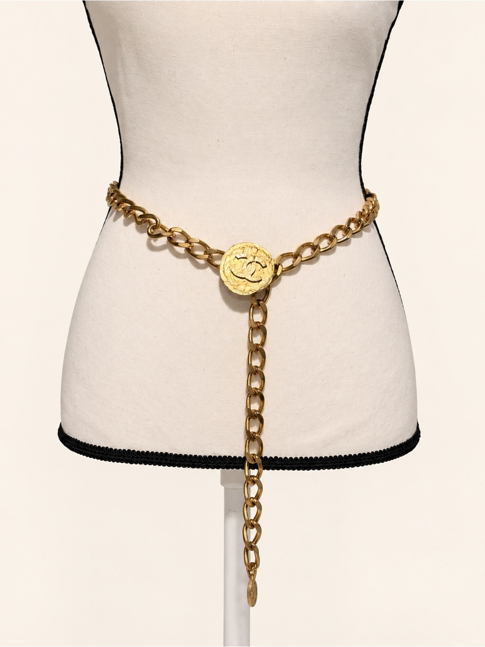 Chanel Vintage Gold Tone CC Coin Medallion Chain Belt
